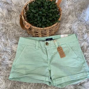 American Eagle 🦅 Mint green midi shorts